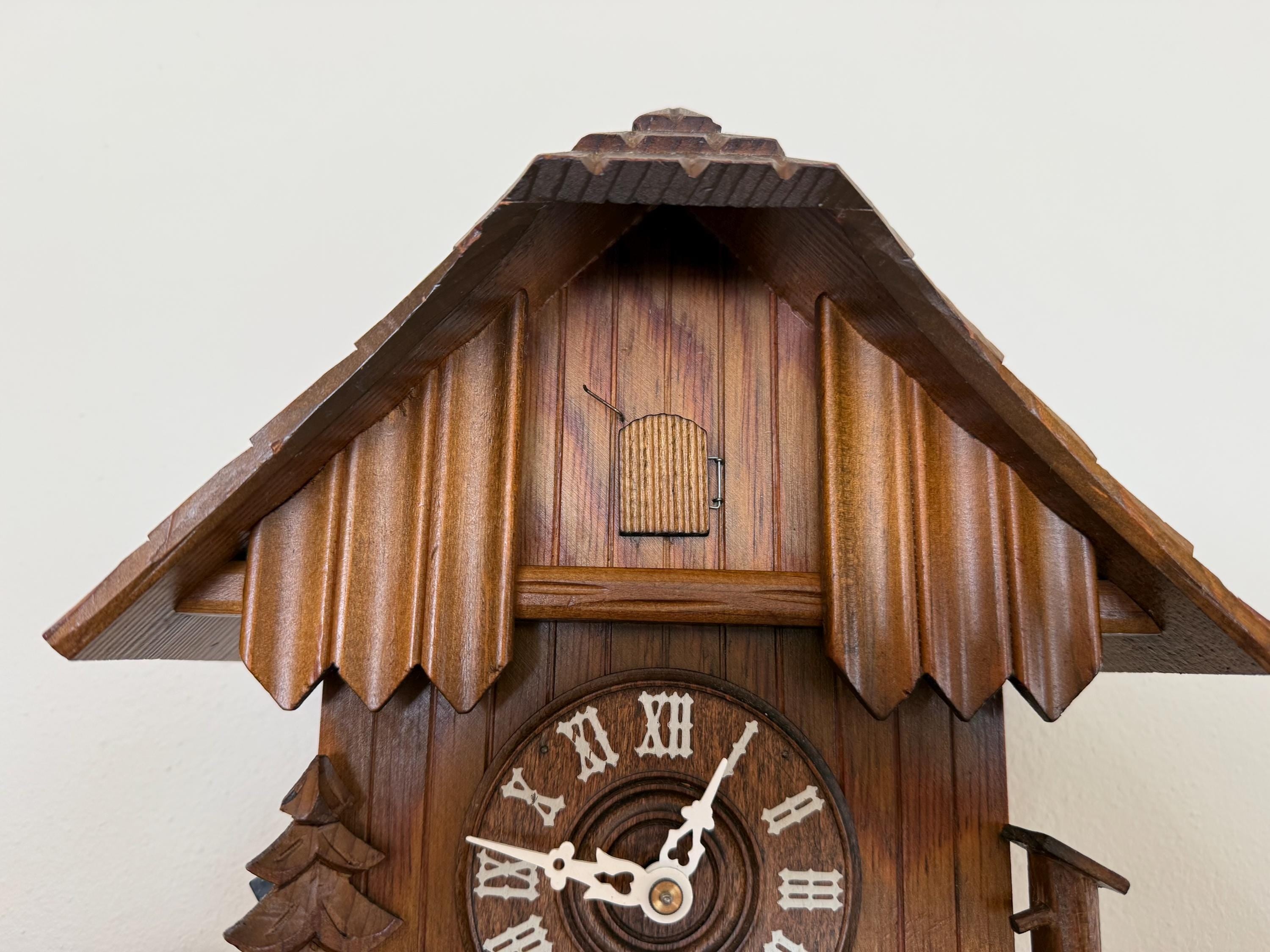 Restored Black Forest Chalet Cuckoo Clock – 1-Day