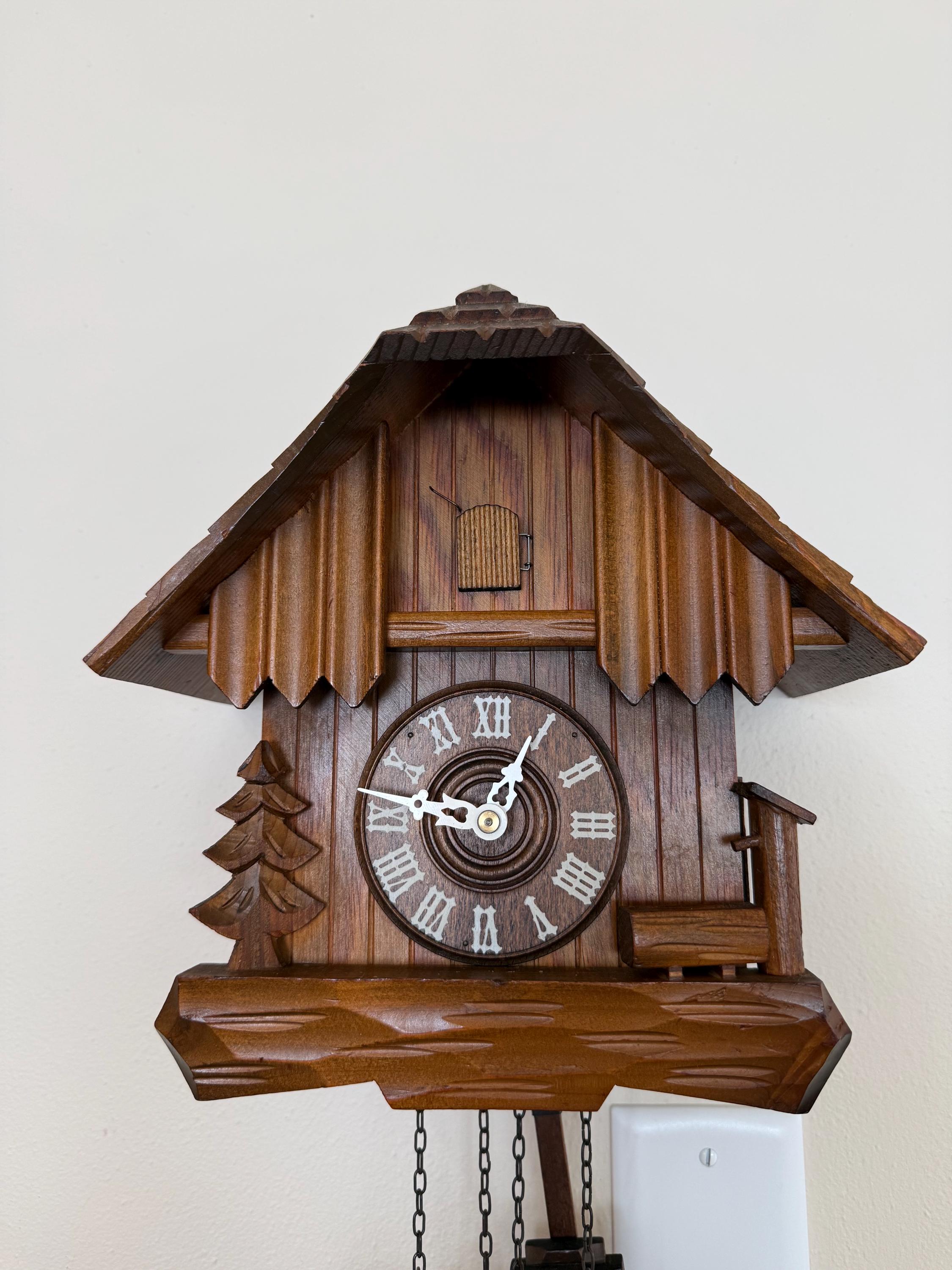 Restored Black Forest Chalet Cuckoo Clock – 1-Day