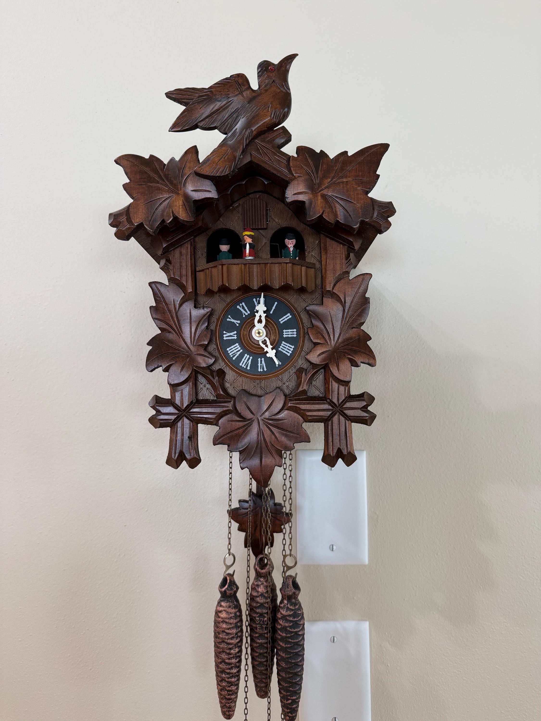Restored Hönes Musical Cuckoo Clock – 1-Day