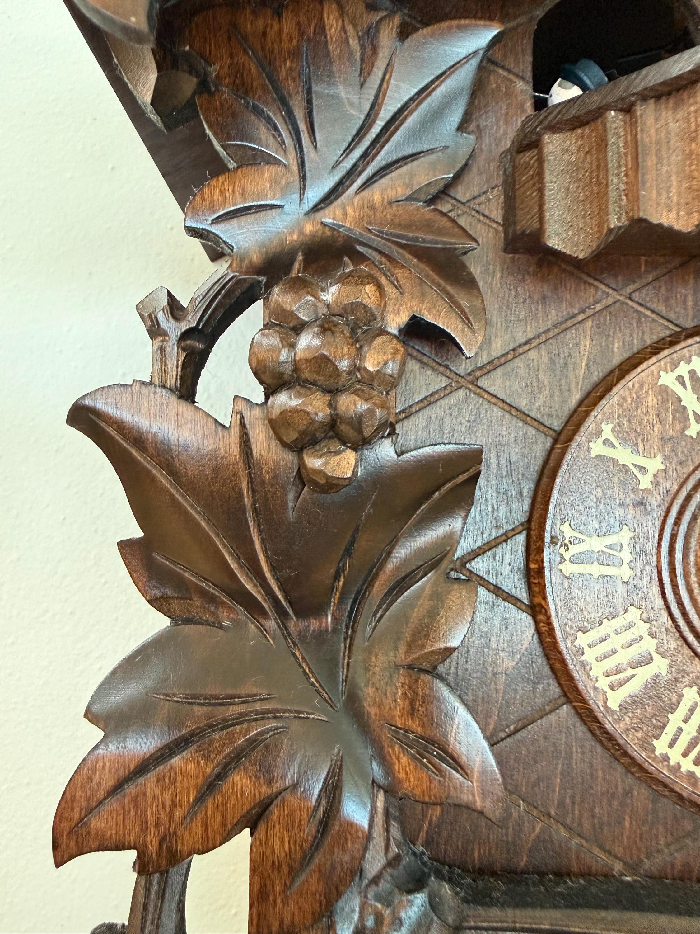 Restored German Fox & Raven Musical Cuckoo Clock – 8-Day